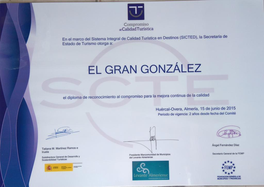 El Gran Gonzalez Viviendas Con Fines Turisticos Mojácar Eksteriør billede